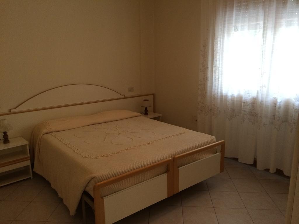 Hotel Royal Misano Adriatico Ruang foto