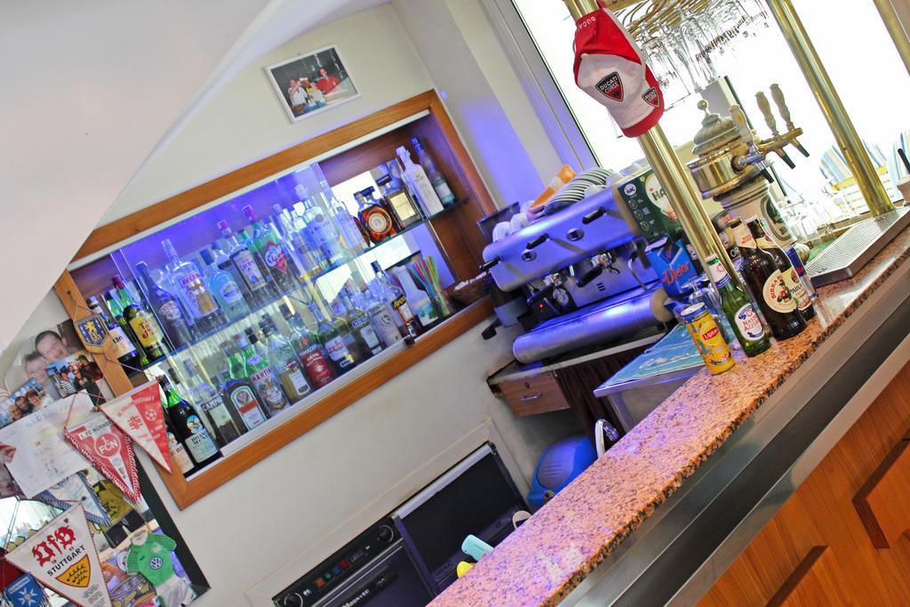 Hotel Royal Misano Adriatico Bagian luar foto
